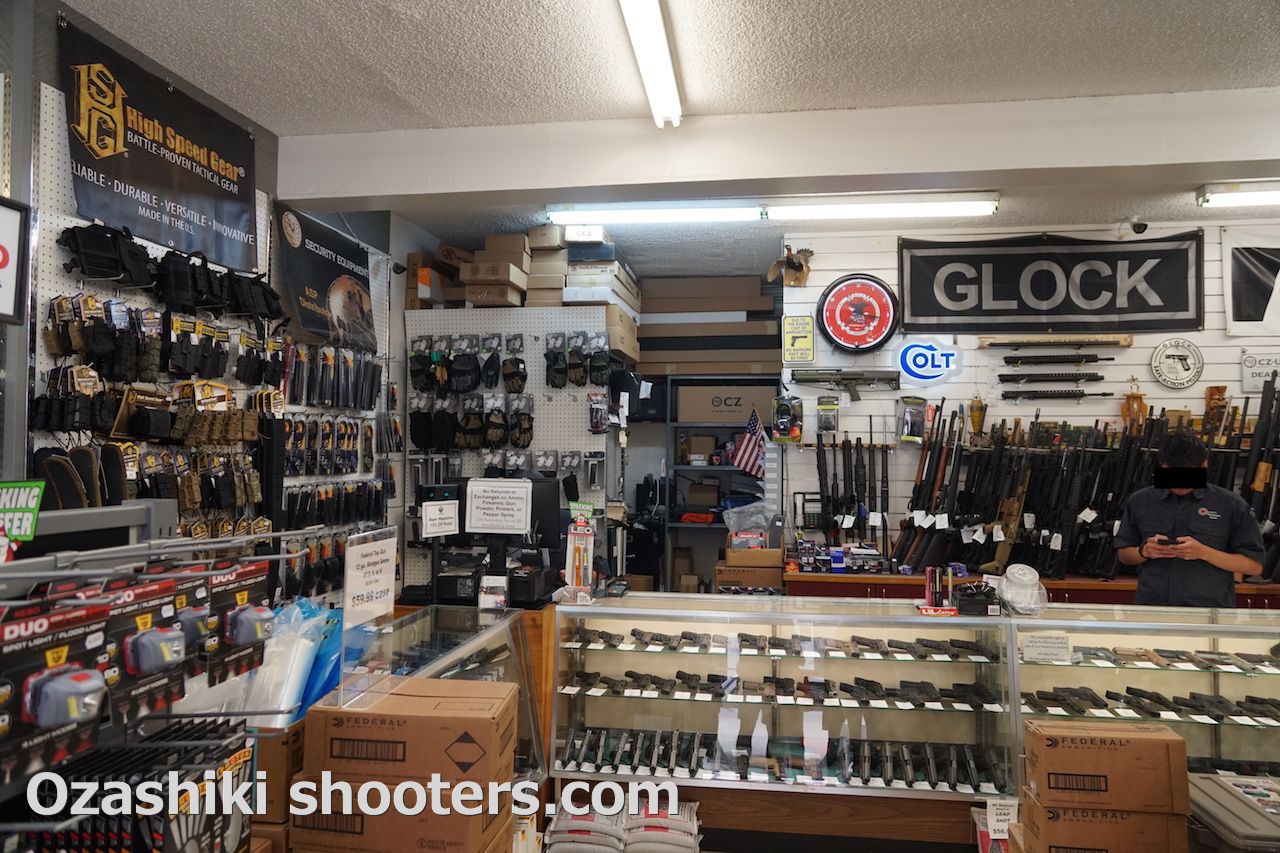 ハワイ ホノルルのGUNショップ